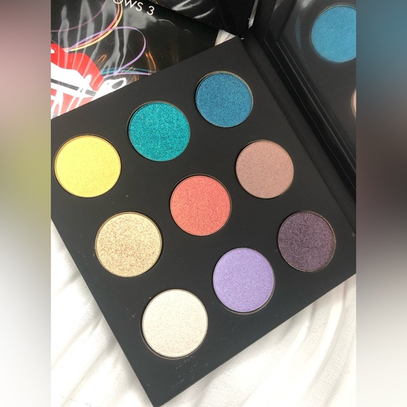 NIB- Make Up For Ever Professional Artist - Shadows 3 - Picture 8 of 10